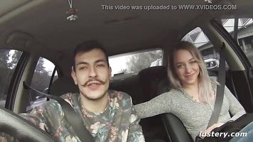 Amateur Couple Fucking in Luxury Suite