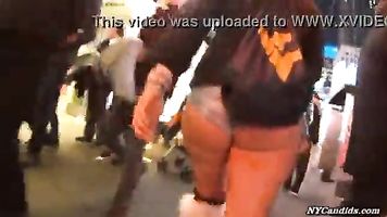 Pawg on the street