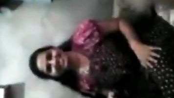 beautiful tamil girl