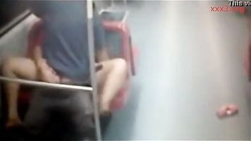 Girl Fucked in Delhi Metro leaked Hidden cam